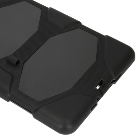 Coque Survivor noir iPad 7 / iPad 8