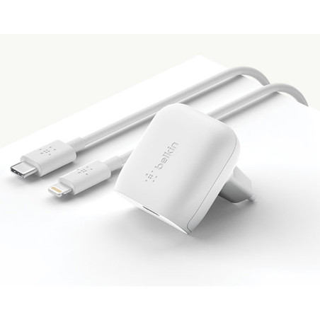 Prise secteur USB-C 20W + câble USB-C vers lightning blanc Belkin